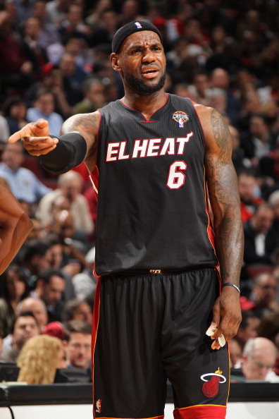 官方：拜仁上诉成功，路易斯-迪亚斯欧冠禁赛从3场减至2场（官宣：拜仁上诉奏效，路易斯-迪亚斯欧冠禁赛由3场缩短至2场）