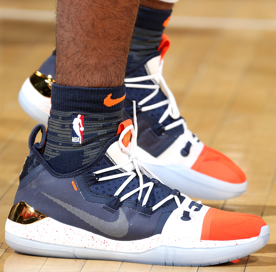 萨索洛vs佛罗伦萨：马蒂奇、皮纳蒙蒂首发，德赫亚、莫伊塞-基恩出战（萨索洛迎战佛罗伦萨：马蒂奇、皮纳蒙蒂首发，德赫亚与莫伊塞-基恩出场）