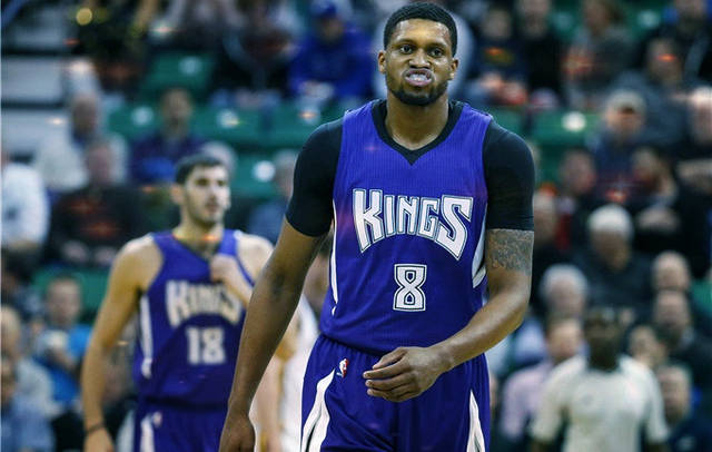 美因茨vs霍芬海姆：李在城、阿米里首发，克拉马里奇、曹法尔出战（美因茨迎战霍芬海姆：李在城、阿米里先发，克拉马里奇、曹法尔出场）